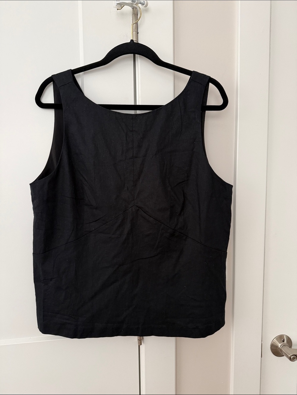 Linen Blend Classic Black Sleeveless Women's Top